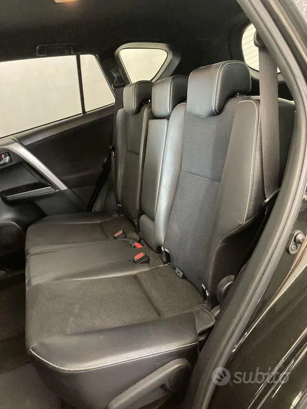 Toyota Rav4 2016 photo 5