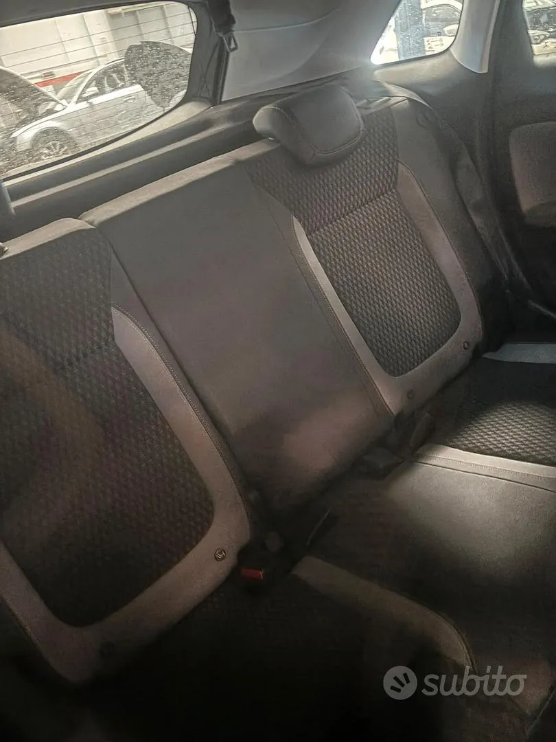 Opel Crossland X 2017 photo 5