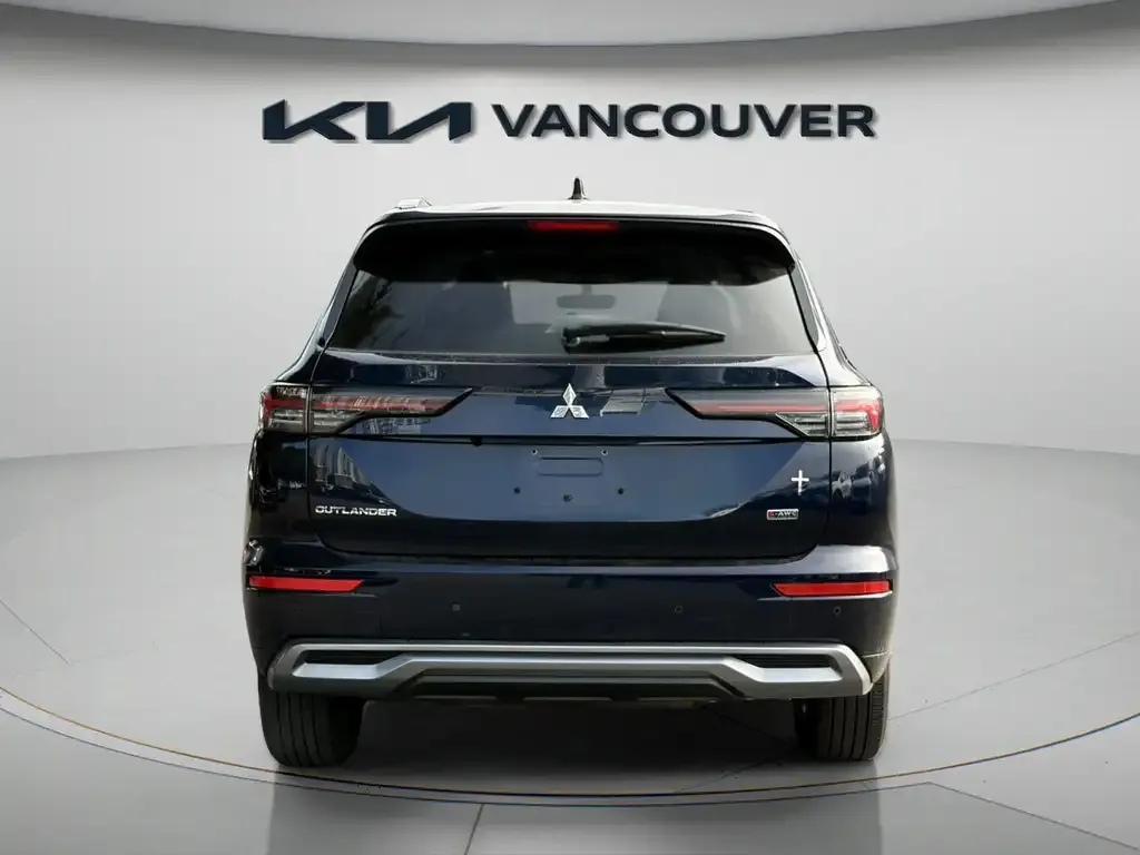Mitsubishi Outlander 2025 photo 5