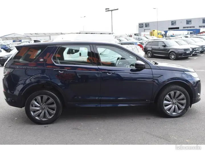 Land Rover Discovery Sport 2020 photo 4
