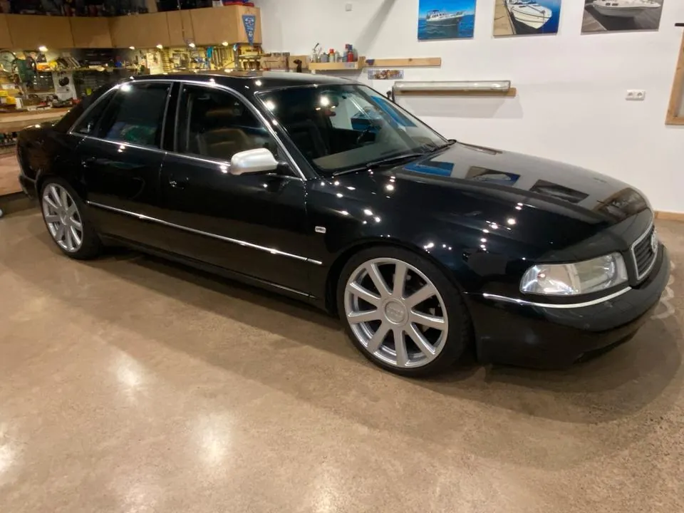 Audi A8