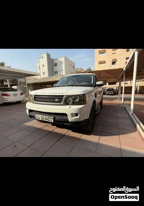 Land Rover Range Rover Sport 2011 photo 4