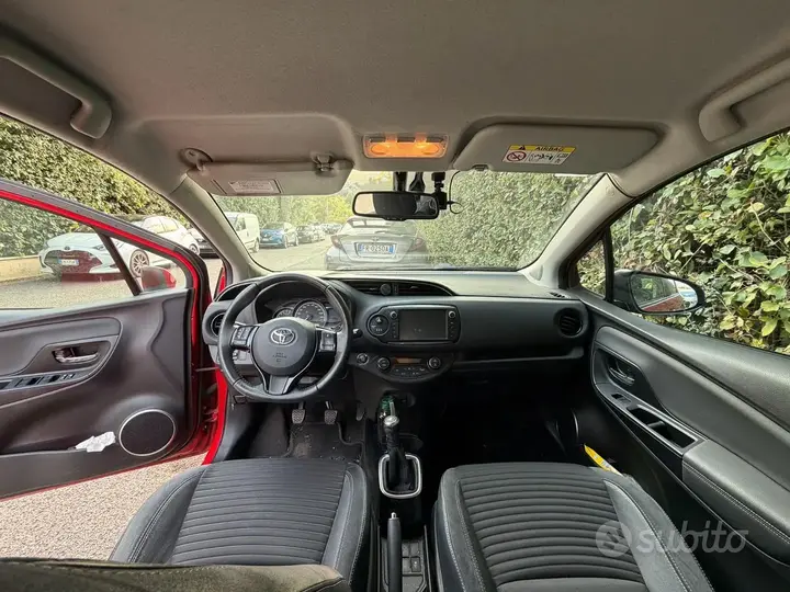 Toyota Yaris 2016 photo 4