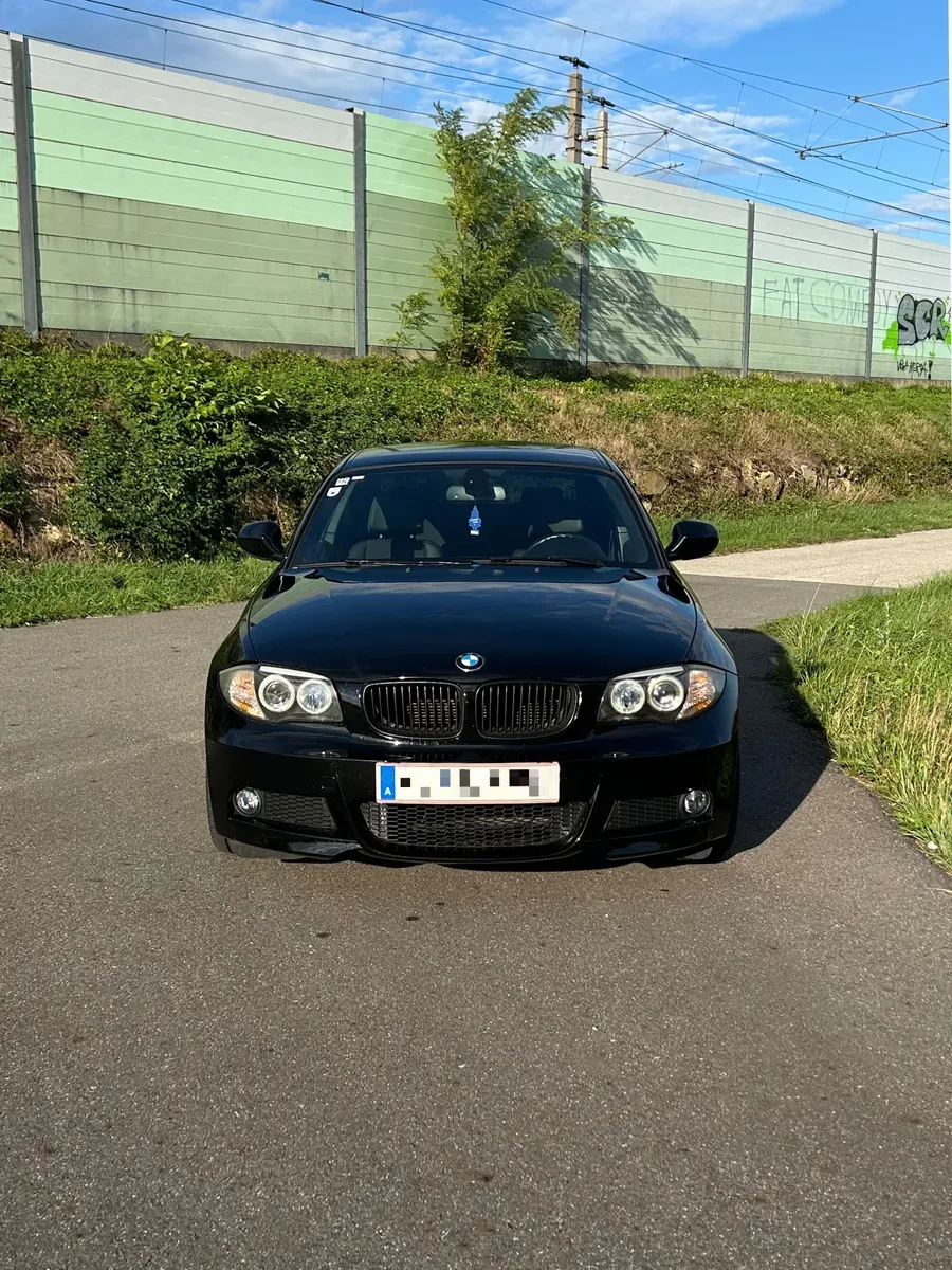 BMW 1 Series 2012 photo 3