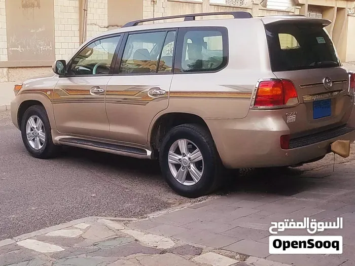 Toyota Land Cruiser 2008 photo 4