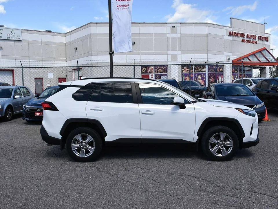 Toyota Rav4 2023 photo 3