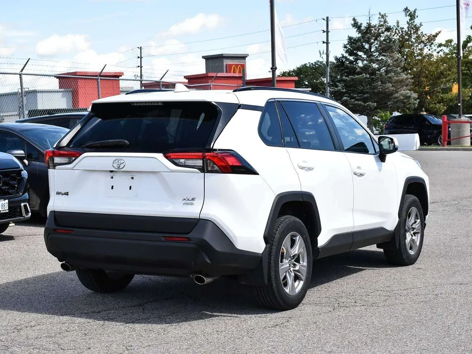 Toyota Rav4 2023 photo 4