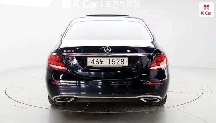Mercedes-Benz E-Class 2018 photo 4
