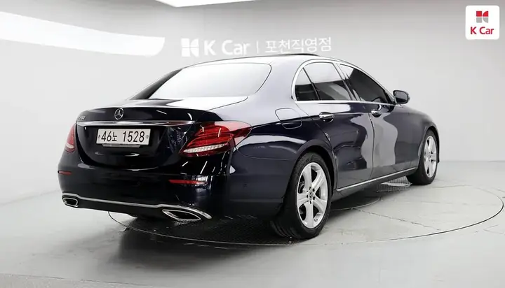 Mercedes-Benz E-Class 2018 photo 2