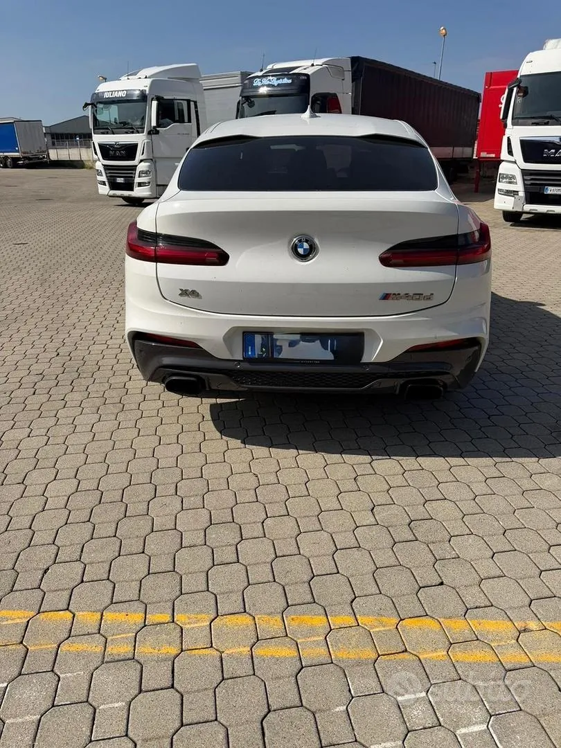 BMW X4 2020 photo 2