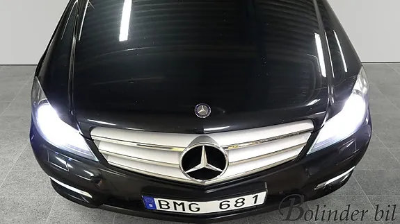 Mercedes-Benz C180 2012 photo 4