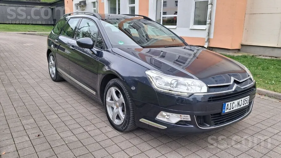 Citroen C5 2011 photo 3