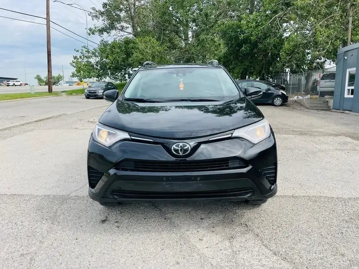 Toyota Rav4 2017 photo 2