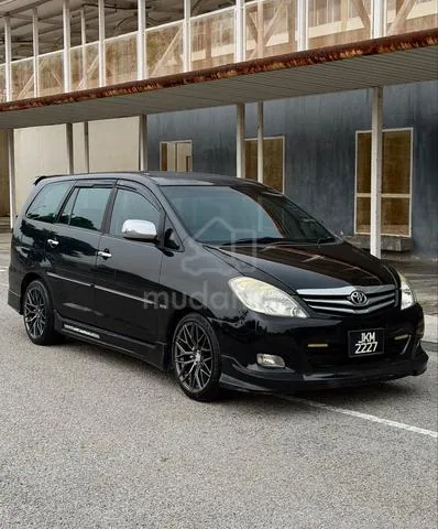 Toyota Innova