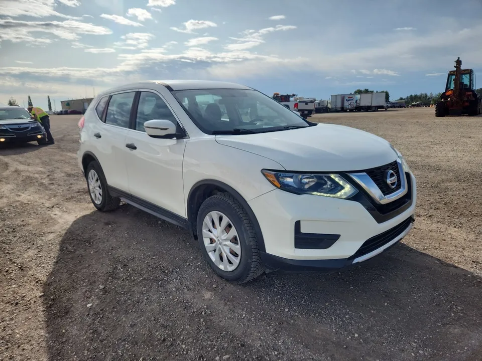 Nissan Rogue 2017 photo 2