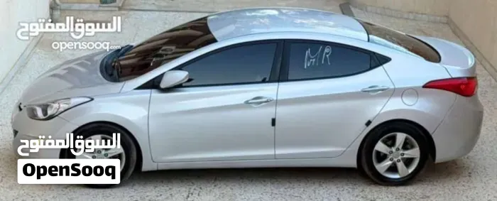 Hyundai Avante 2012 photo 3