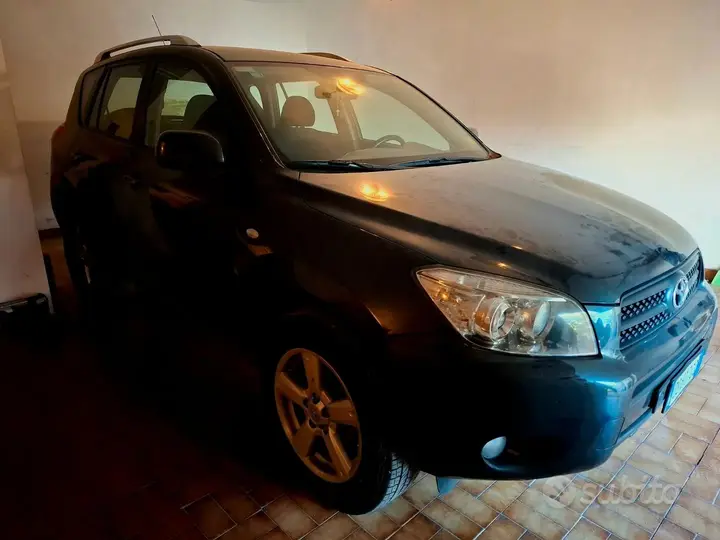 Toyota Rav4 2008 photo 3
