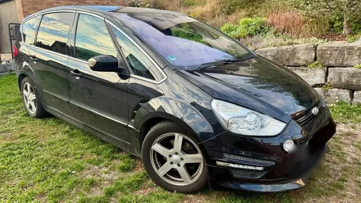 Ford S-Max