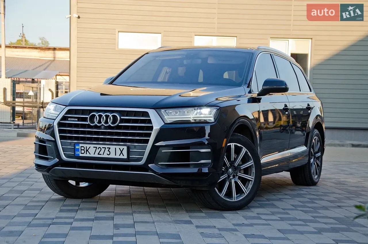 Audi Q7 2016 photo 4