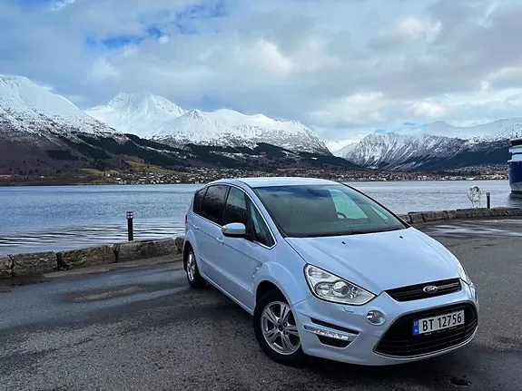 Ford S-Max 2014 photo 5