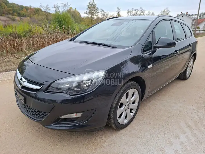 Opel Astra J