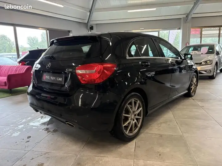 Mercedes-Benz A-Class 2012 photo 3