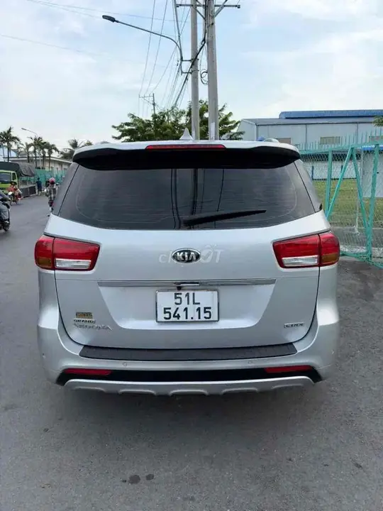 Kia Sedona 2017 photo 4