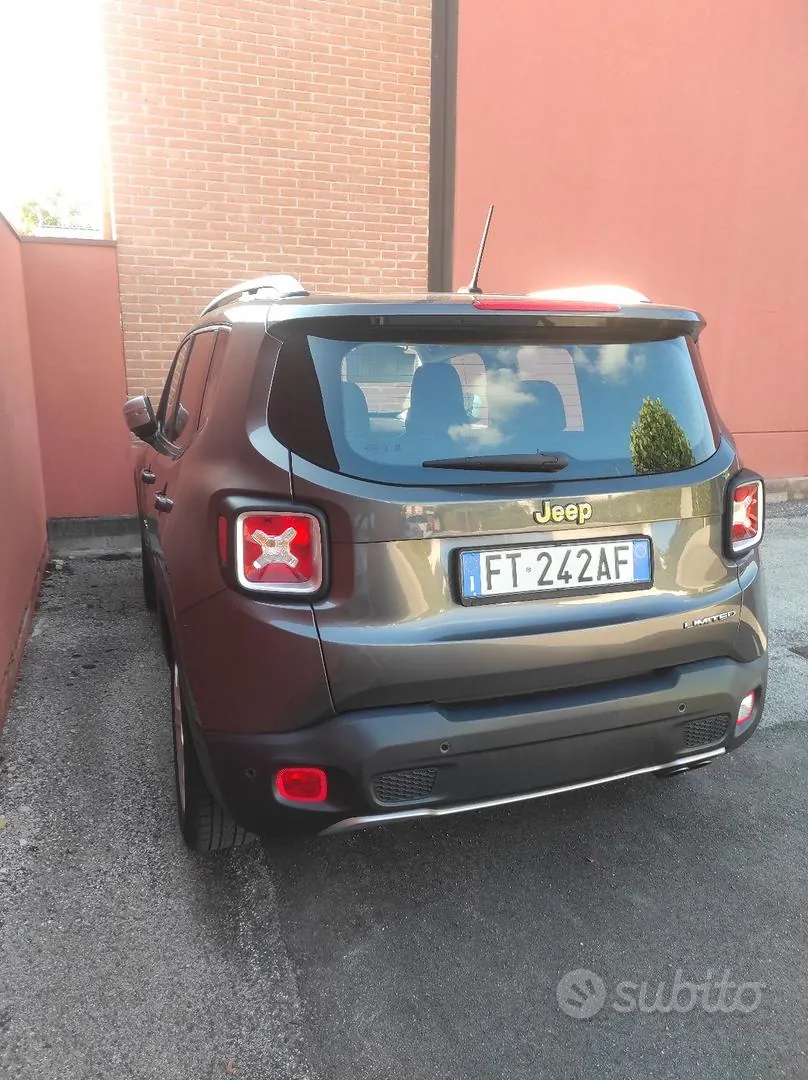 Jeep Renegade 2016 photo 2