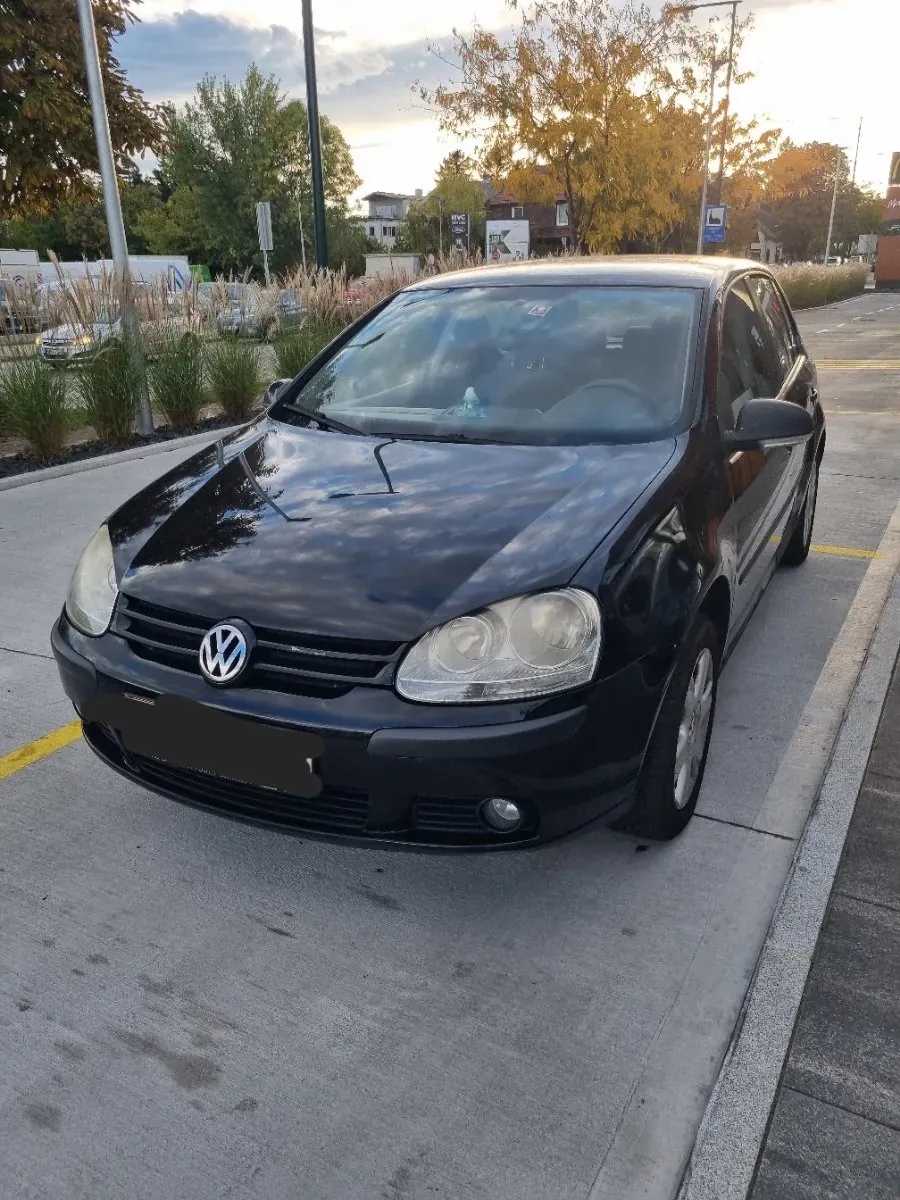 Volkswagen Golf 2005 photo 2