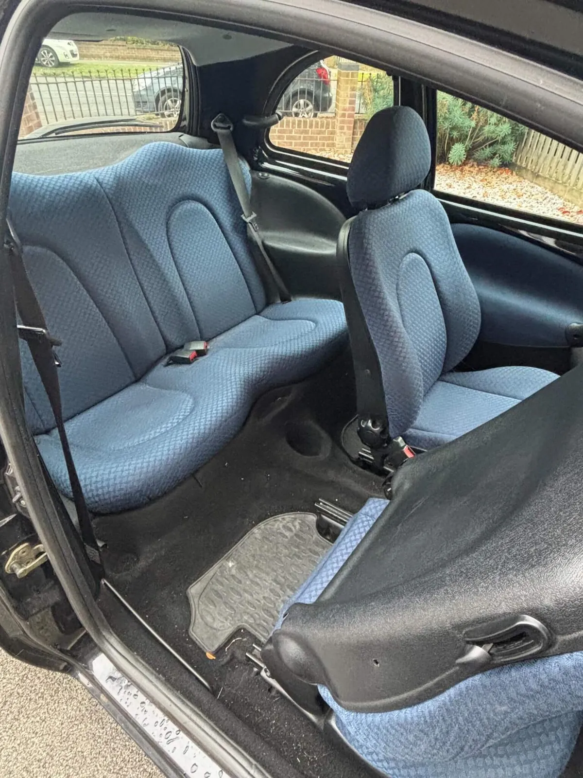 Ford Ka 2004 photo 4