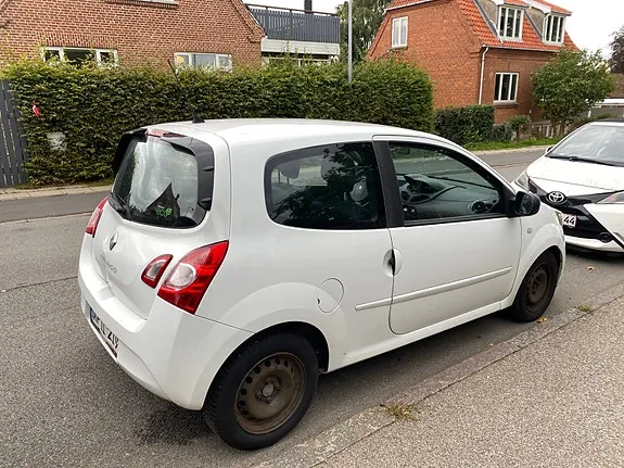 Renault Twingo 2014 photo 4