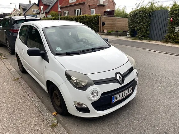 Renault Twingo 2014 photo 2