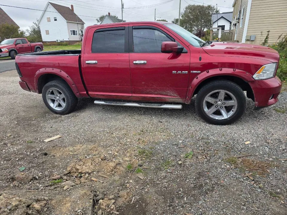 Ram 1500 Sport 2009 photo 3