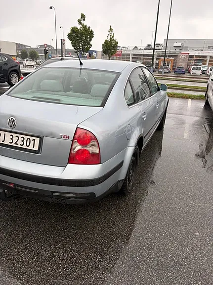 Volkswagen Passat 2002 photo 4
