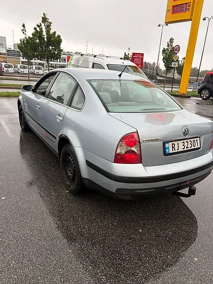 Volkswagen Passat 2002 photo 3