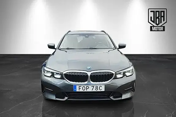 BMW 330E 2022 photo 3