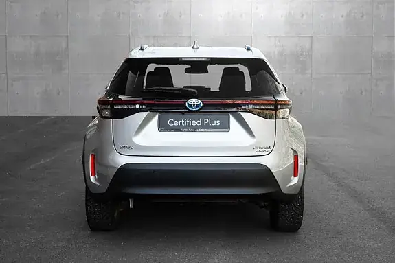 Toyota Yaris Cross 2022 photo 3