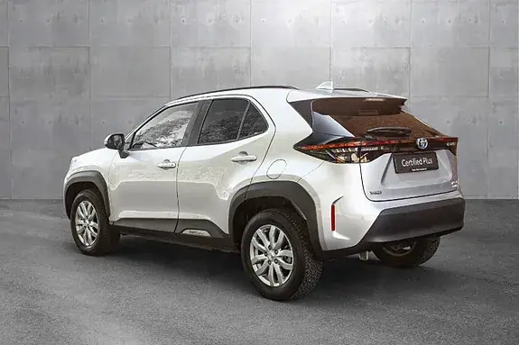 Toyota Yaris Cross 2022 photo 2