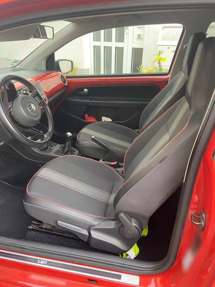Volkswagen Up