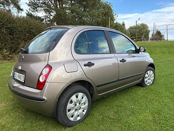 Nissan Micra 2008 photo 3