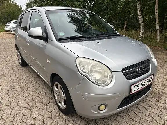 Kia Picanto 2008 photo 2