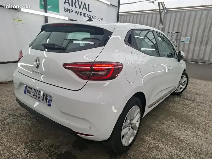 Renault Clio 2022 photo 2