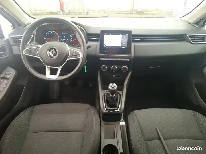 Renault Clio 2022 photo 5