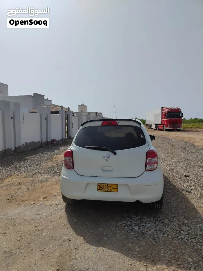 Nissan Micra 2012 photo 2
