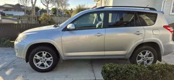 Toyota Rav4 2011 photo 3