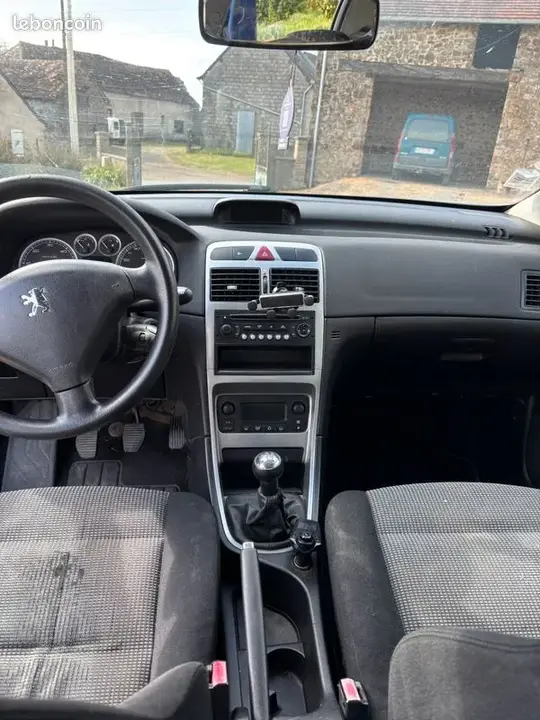 Peugeot 307 2005 photo 3