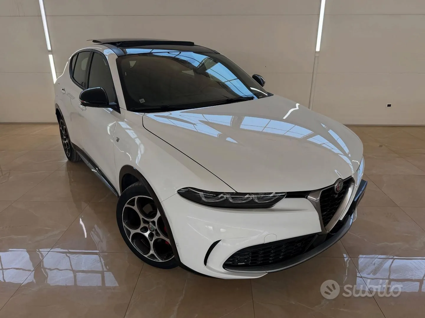 Alfa Romeo Tonale 2024 photo 2