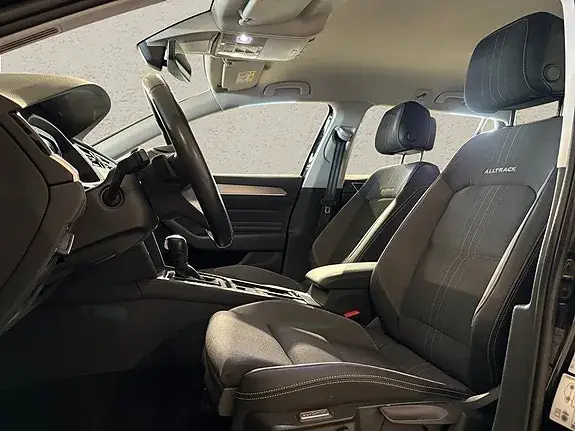 Volkswagen Passat Alltrack 2021 photo 2