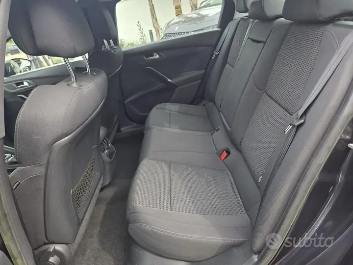 Peugeot 508 2012 photo 2