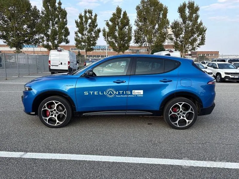 Alfa Romeo Tonale 2024 photo 2